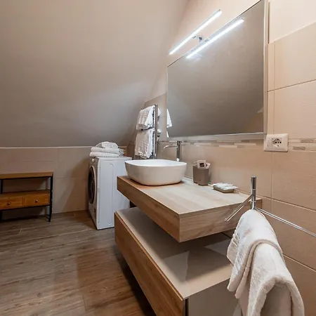 Elegant Penthouse - Metro Conca D'oro & Terrace * Ρώμη