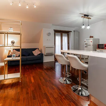 Διαμέρισμα Elegant Penthouse - Metro Conca D'oro & Terrace *